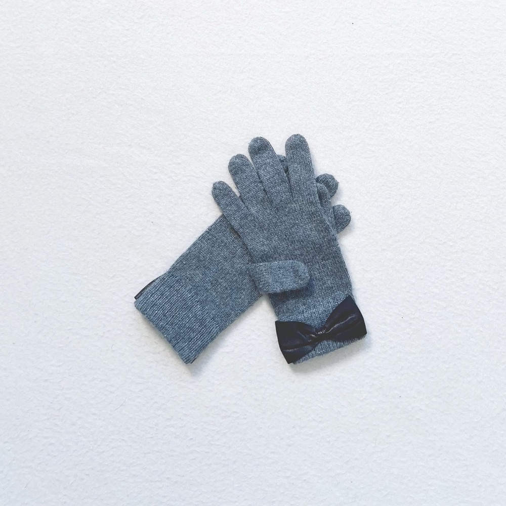 Repeat Cashmere Knit Gloves Charcoal Grey Black Leather Bow Soft Cozy Warm Cold